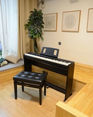 羅蘭電鋼琴 讓學(xué)琴告別“苦旅”，開啟音樂(lè)探索的樂(lè)趣之旅